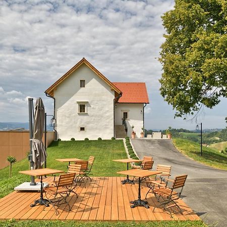 Hisa 1624 - Adults Only Bed & Breakfast Zgornja Kungota Екстериор снимка
