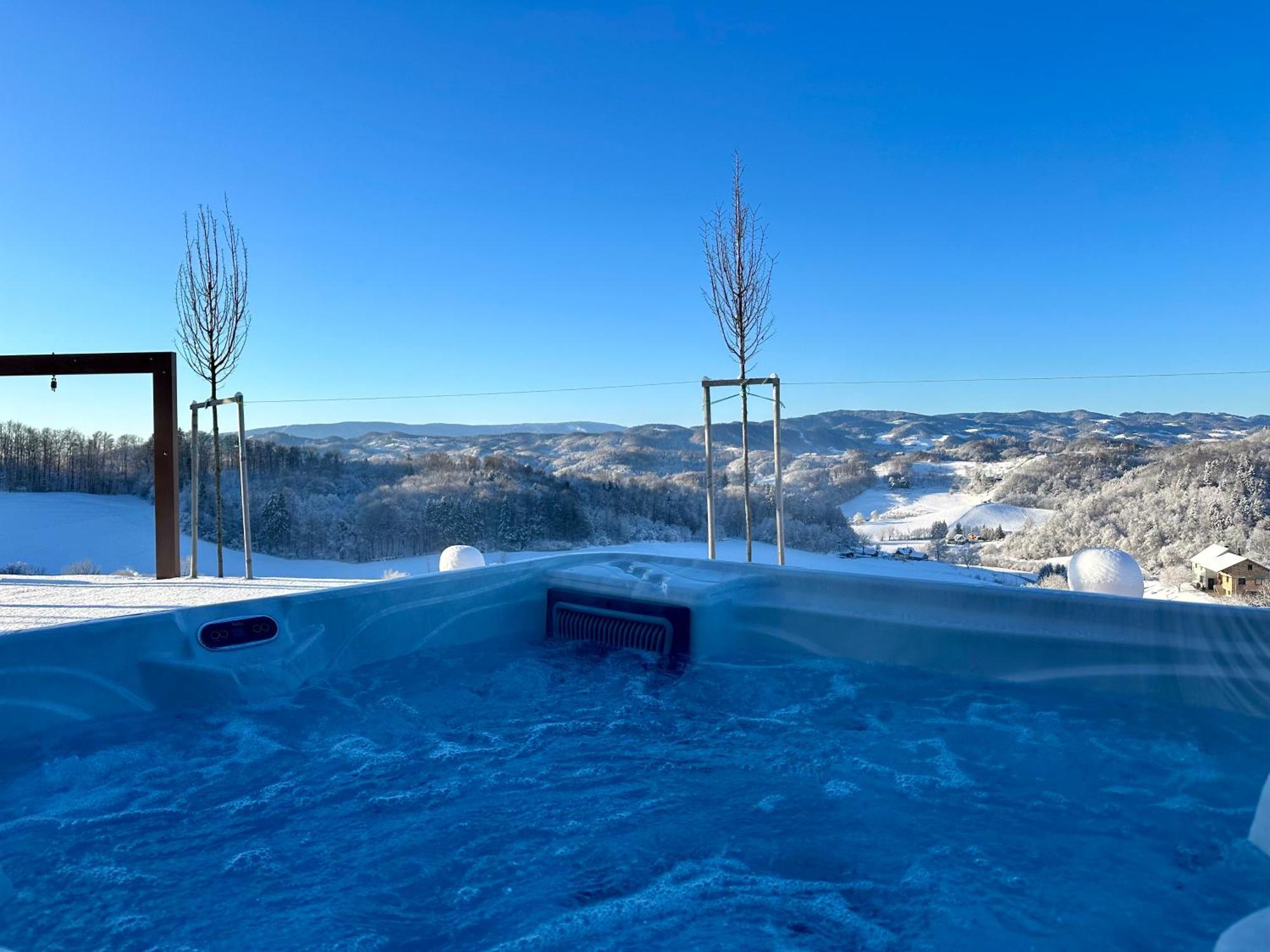Hisa 1624 - Adults Only Bed & Breakfast Zgornja Kungota Екстериор снимка